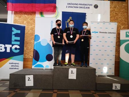 241809854_328886362359963_1568506565826602224_n