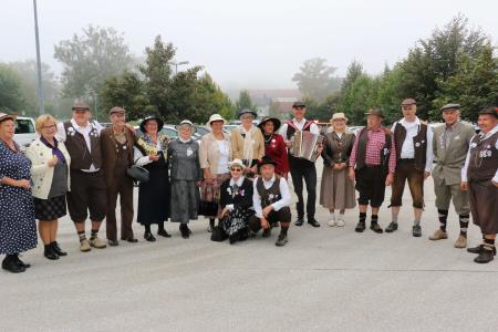 Starodobni kolesarji