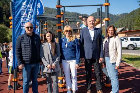 Uradne osebe na dogodku